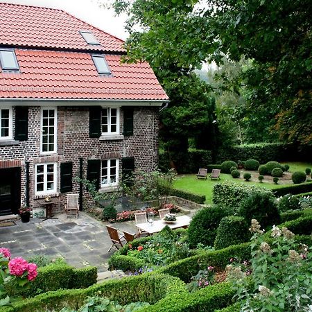 Landhaus In Idyllischer, Ruhiger Lage Und Flughafennaehe Ratingen Buitenkant foto